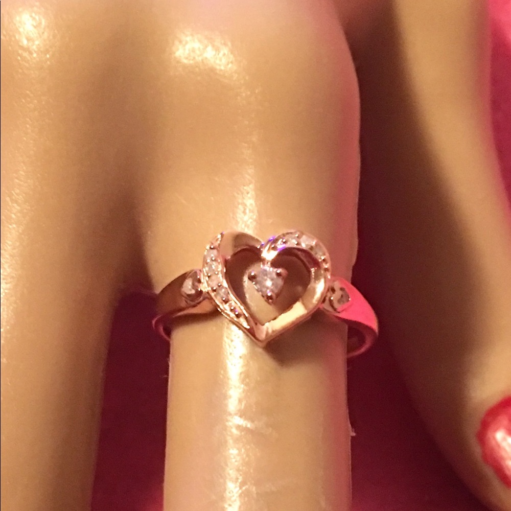 Diamond 💎 Heart ❤️ Ring - Picture 7 of 7